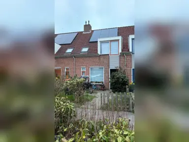 101m2 maison à louer pour 764€/mois à Buytengors, Den Burg