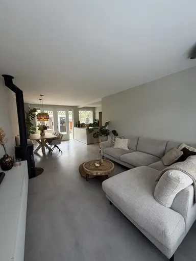 114m2 Haus zur Miete für 2250€/Monat in Dorsersstraat, Nieuw-Vennep