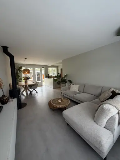 114m2 Haus zur Miete für 2250€/Monat in Dorsersstraat, Nieuw-Vennep