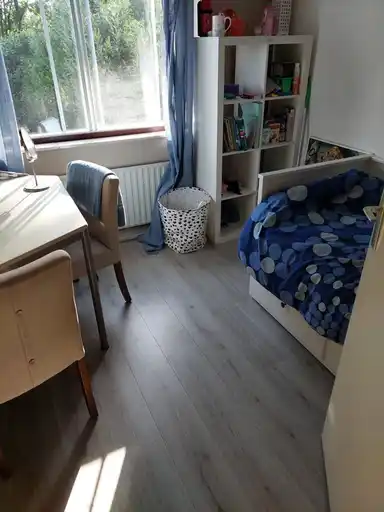 200m2 room to rent for 400€/month in Keurvorststraat, Molenhoek