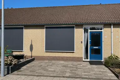 m2 house to rent for 713€/month in De Schroef 17, Urk