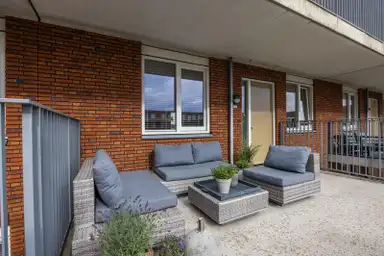 90m2 apartment to rent for 2500€/month in Adamshofstraat, Rotterdam