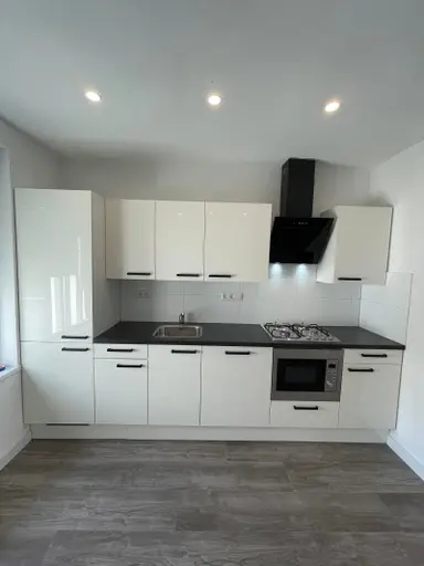 82m2 maison à louer pour 1500€/mois à Hoogstraat, Enschede