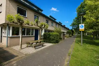 167m2 huis te huur voor 3250€/maand in Bernabeuhof, Amsterdam