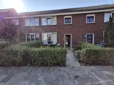 106m2 house to rent for 932.93€/month in Laan Olieslagers 20, Hoogerheide