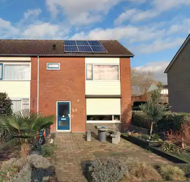 m2 house to rent for 764.14€/month in Maria van Nassaustraat 22, Scherpenisse