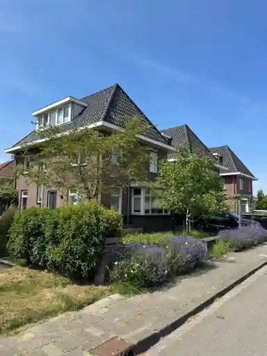 180m2 huis te huur voor 2600€/maand in Benedenrijweg, Rotterdam