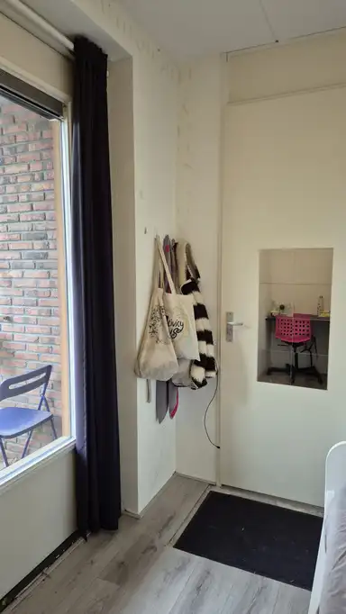 9m2 Camera in affitto per 535€/mese a Beneluxlaan, Almere