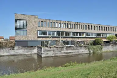 125m2 maison à louer pour 2800€/mois à Pigalle, Breda
