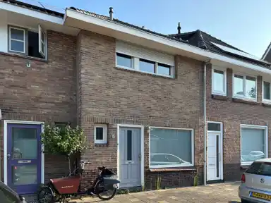 110m2 maison à louer pour 1850€/mois à Hyacinthstraat, Eindhoven