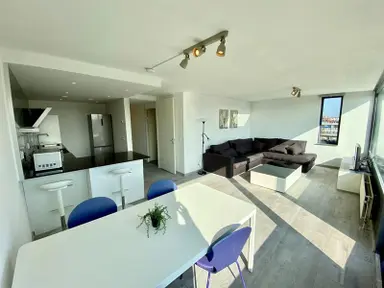 104m2 Appartement à louer pour 2600€/mois à Willem Baerdesenstraat, Amsterdam