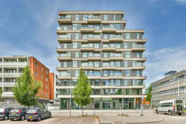 59m2 Appartement à louer pour 2200€/mois à Marius Bauerstraat 30A-10, Amsterdam