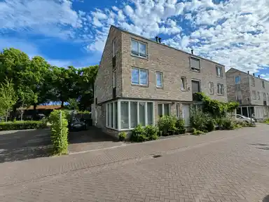 138m2 Haus zur Miete für 2250€/Monat in Fosforstraat 40, Eindhoven