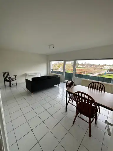 90μ² Διαμέρισμα προς ενοικίαση για 1400€/μήνα σε Brusselseweg, Maastricht