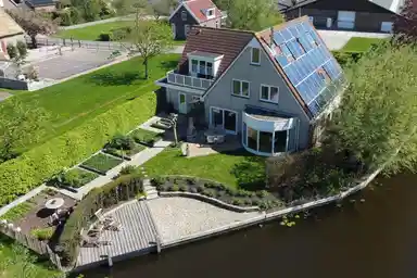 266m2 house to rent for 4000€/month in Neerpolderseweg 30, Giessenburg