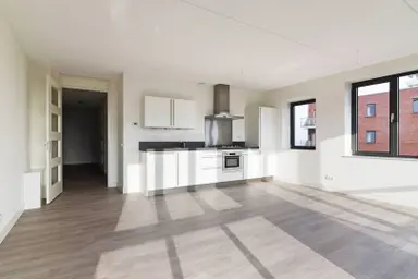 77m2 Appartamento in affitto per 1895€/mese a Martinus Nijhofflaan, Delft
