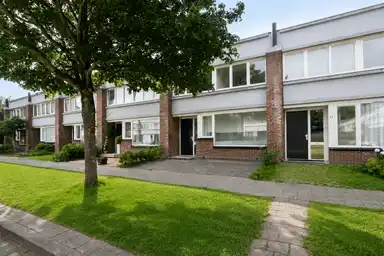 131.95m2 Casa in affitto per 1895€/mese a Vlierbessenstraat 25, Almere