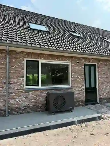 92m2 maison à louer pour 1800€/mois à Dorp, Benschop