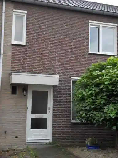69m2 huis te huur voor 764€/maand in Hertog Willemstraat 20, Born