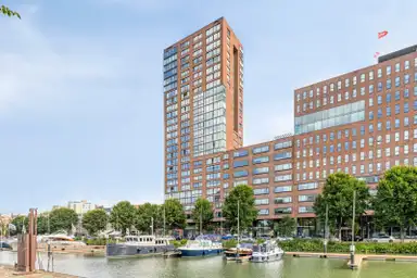 190m2 Appartamento in affitto per 3758€/mese a Admiraliteitskade, Rotterdam