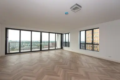 160m2 Appartamento in affitto per 4500€/mese a Gustav Mahlerlaan, Amsterdam