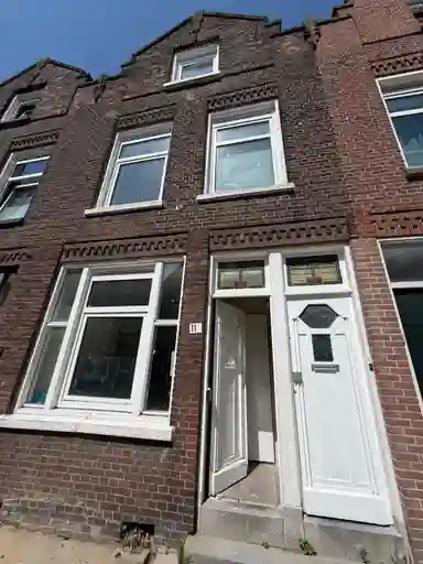 60m2 apartment to rent for 1029€/month in Emmastraat 11, Rotterdam