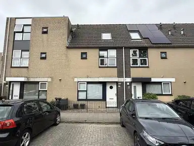 106m2 house to rent for 2350€/month in Lettenburg 73, Hoofddorp