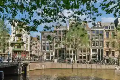160m2 apartment to rent for 5975€/month in Herengracht 247-2, Amsterdam