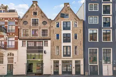 84m2 apartment to rent for 2750€/month in Beursstraat 29B, Amsterdam