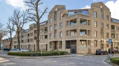 78μ² Διαμέρισμα προς ενοικίαση για 1001€/μήνα σε Volksplein, Maastricht