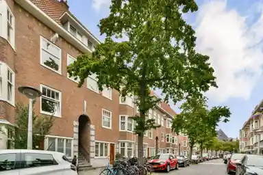 84m2 flat to rent for 3350€/month in Zoomstraat 54, Amsterdam