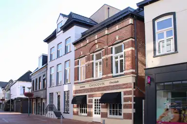 77m2 Appartement à louer pour 1135€/mois à Torenstraat, Winschoten