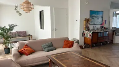 296μ² μονοκατοικία προς ενοικίαση για 3900€/μήνα σε Van Dijckstraat 84, The Hague