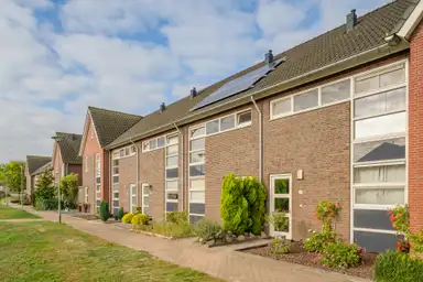 113m2 maison à louer pour 1100€/mois à Trambaan 7, Tienray
