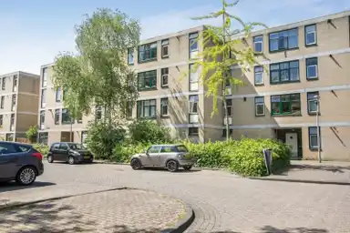 75μ² Διαμέρισμα προς ενοικίαση για 1950€/μήνα σε Narcisplantsoen, Haarlem