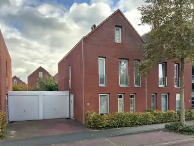 145m2 house to rent for 1550€/month in Ommershofselaan 23, Velp