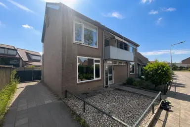 78m2 Wohnung zur Miete für 811.78€/Monat in Pastoor van Luenenstraat 3, Achthuizen