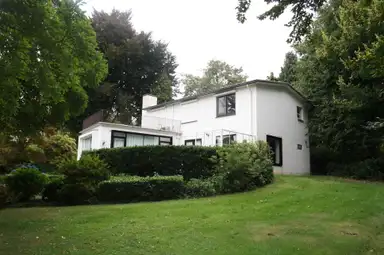 170m2 huis te huur voor 3250€/maand in Ross van Lenneplaan 16, Sittard