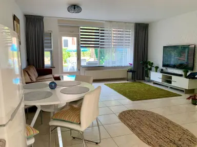 102m2 maison à louer pour 2475€/mois à Klagerstuin, Hoorn
