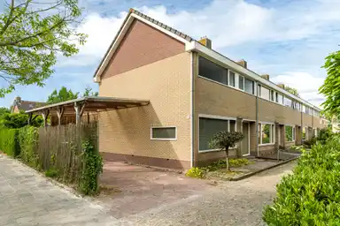 131m2 house to rent for 1875€/month in Bloemkamp 36, Drachten