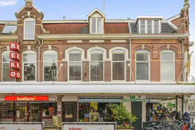 98m2 flat to rent for 1780€/month in Generaal Cronjéstraat 162-RD, Haarlem