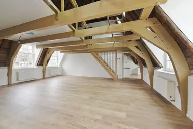 125m2 Appartement à louer pour 2500€/mois à Frankestraat 37, Haarlem