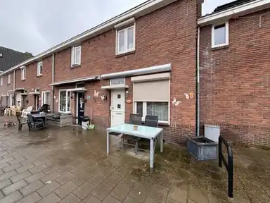 77m2 maison à louer pour 710€/mois à Lariksplein 7, 's-Hertogenbosch