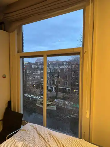 20m2 room to rent for 1100€/month in Weteringschans, Amsterdam