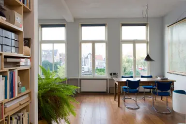 137m2 Appartement à louer pour 2100€/mois à Trompkade, Groningen