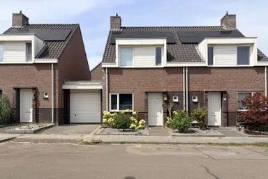 100m2 house to rent for 1295€/month in Onderste Puth 31, Puth