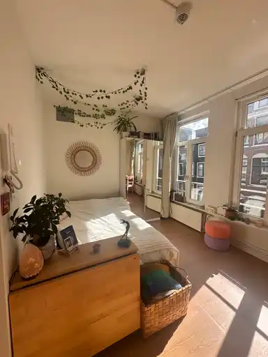 20m2 studio à louer pour 630€/mois à Leidseplein, Amsterdam