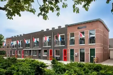 80m2 house to rent for 1715€/month in Freesiastraat, Rijnsburg