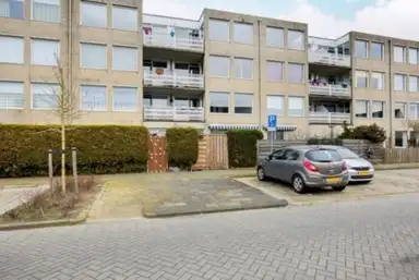 63m2 Appartamento in affitto per 1185€/mese a J.T.P. Bijhouwerhof 11, Almere
