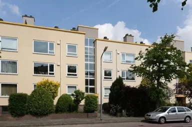 42m2 apartment to rent for 1040€/month in Van Riebeeckweg 16, Hilversum